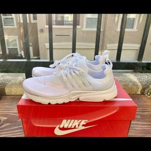 Nike Presto White/White NWB Women’s 7.5